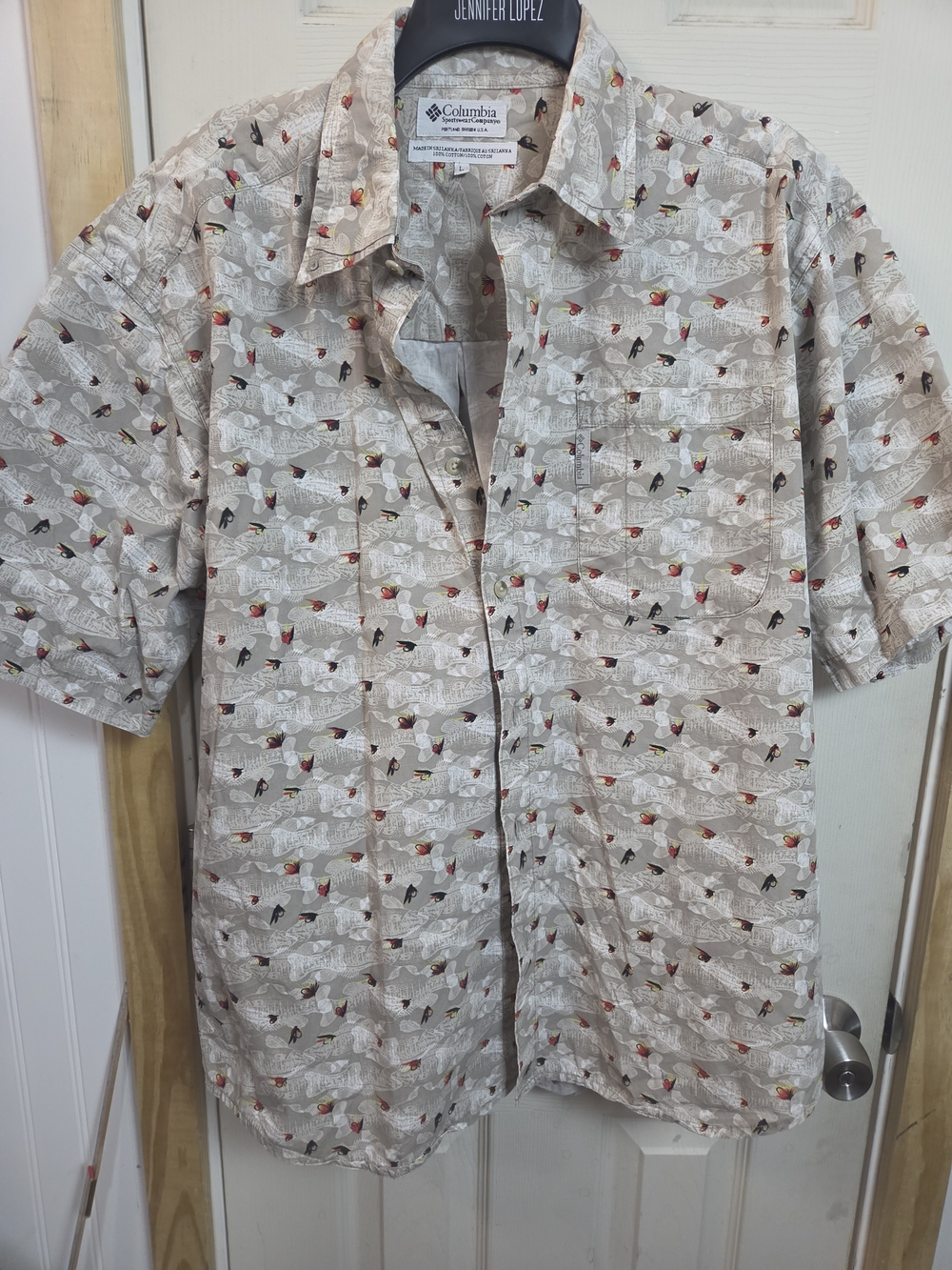 Columbia Men’s Short-Sleeve Beige Patterned Button-Up Shirt